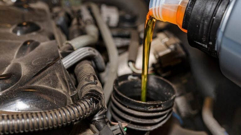 Diferencia entre aceite 5w30 y 10w40: ¿Cuál es la opción adecuada para tu motor?